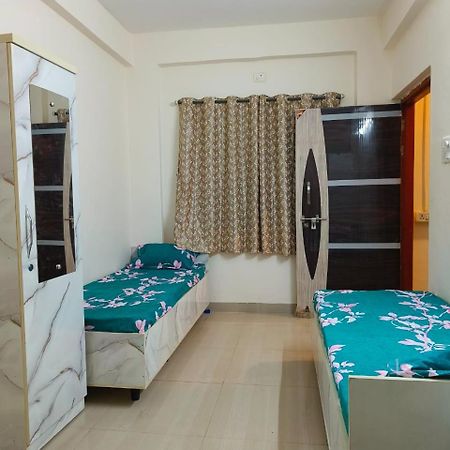 Albergue Modern Pg Pune Exterior foto