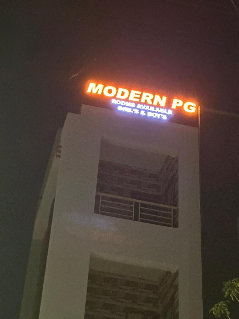 Albergue Modern Pg Pune Exterior foto